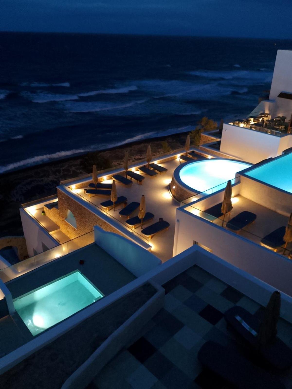 Aelia Thalassa โมโนลิธอส ภายนอก รูปภาพ